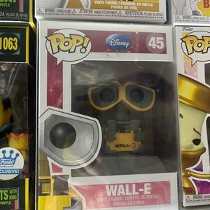 Funko WALL·E Pop! Vinyl Figure - Yellow, Black
